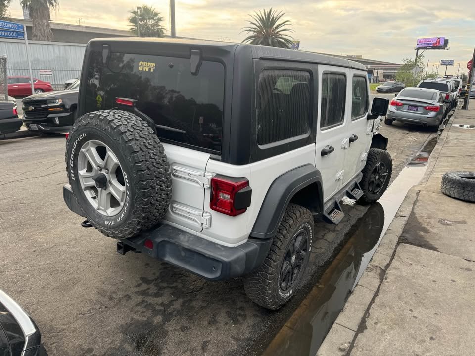 2018 Jeep Wrangler Sport – Parting Out / Wrecked Jeep - Image 10