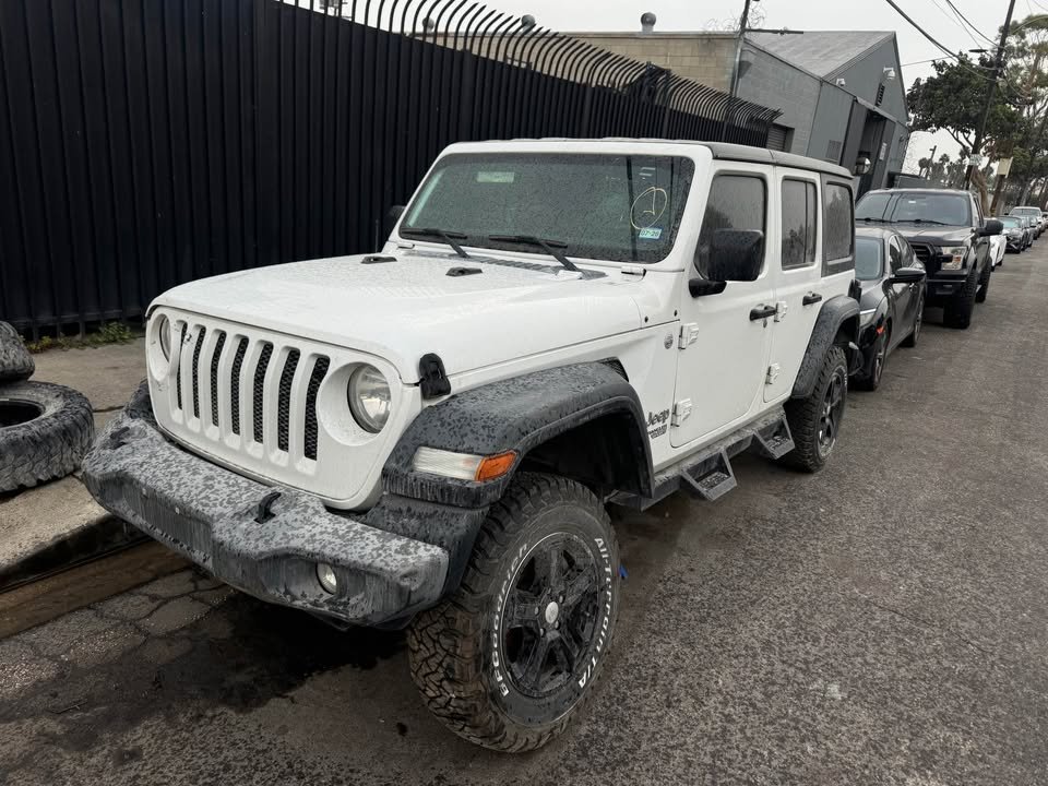 2018 Jeep Wrangler Sport – Parting Out / Wrecked Jeep - Image 2