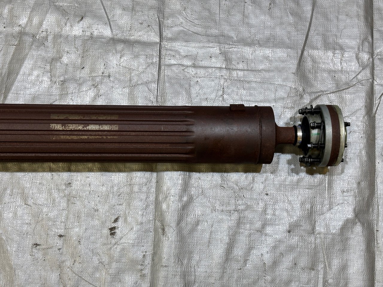 2012-2018 Jeep Wrangler JK Unlimited Rear Drive Shaft – Automatic, 73K Miles (Used) - Image 2