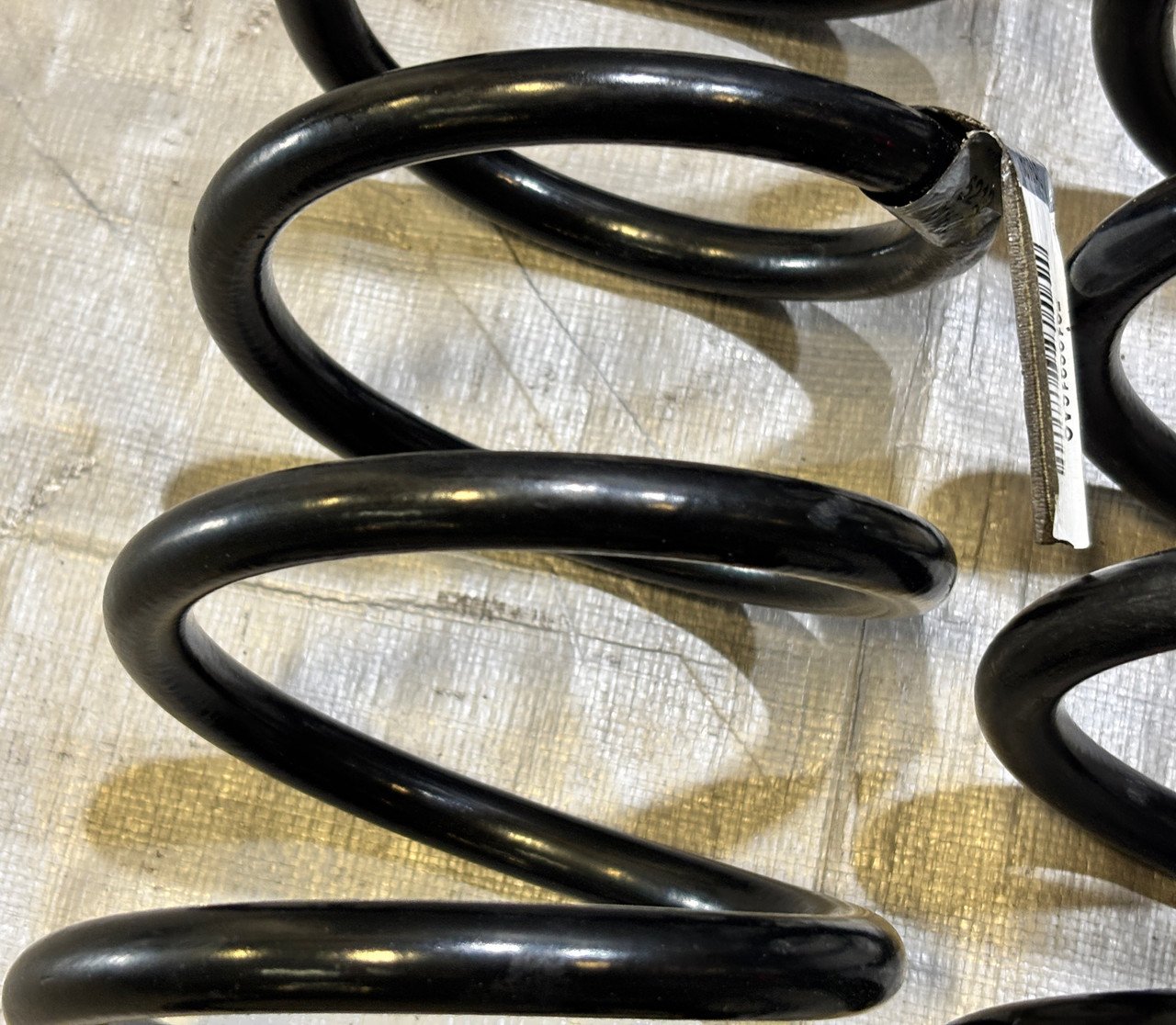 2007-2018 Jeep Wrangler JK OEM Coil Springs – Complete Set of 4 (Used) - Image 5